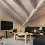 Orientview Loft Apartamento